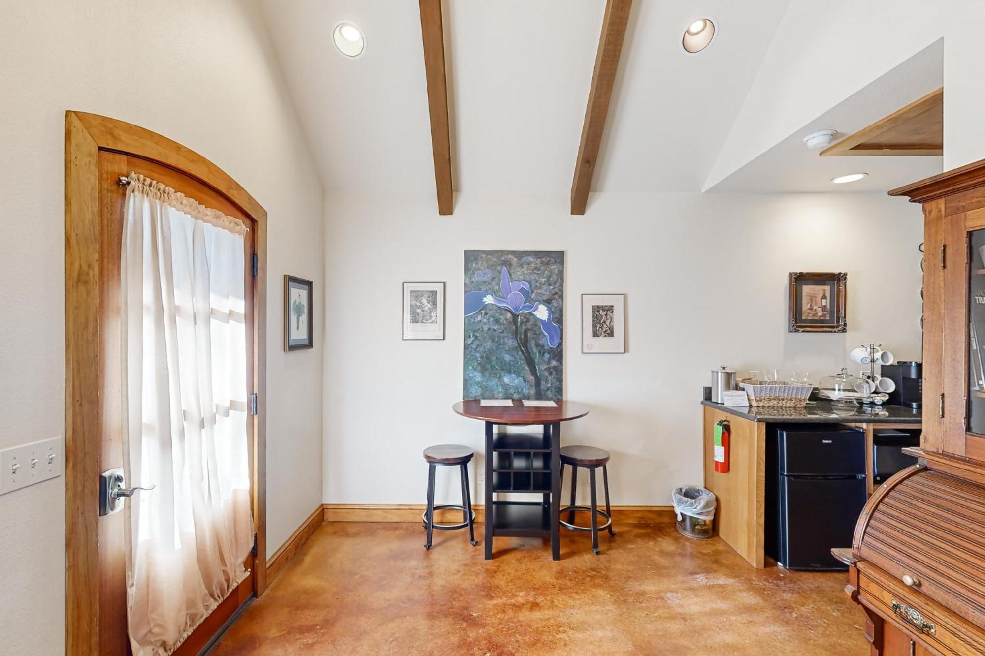 Messina Hof Hill Country Villa Blumenthal Kamer foto